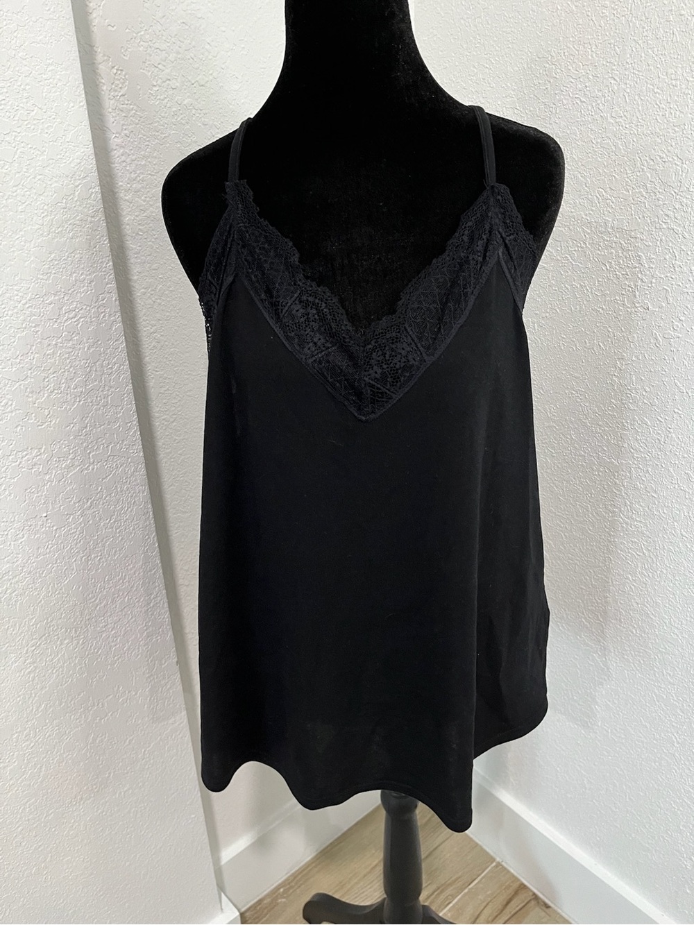 SHEIN Black Lace V-Neck Camisole